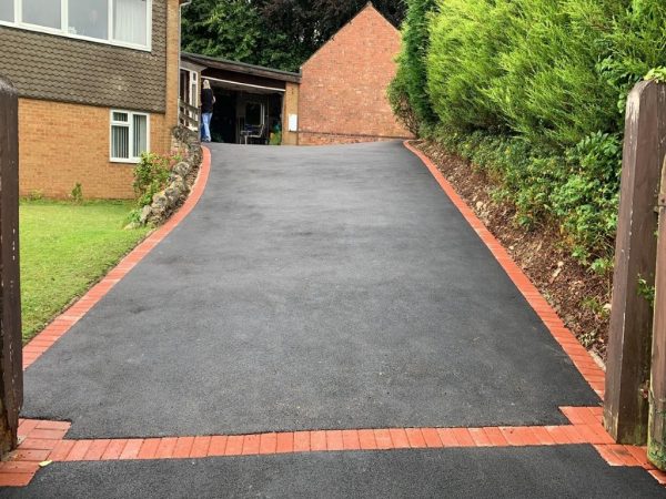 Tarmacadam installation in Beaufort